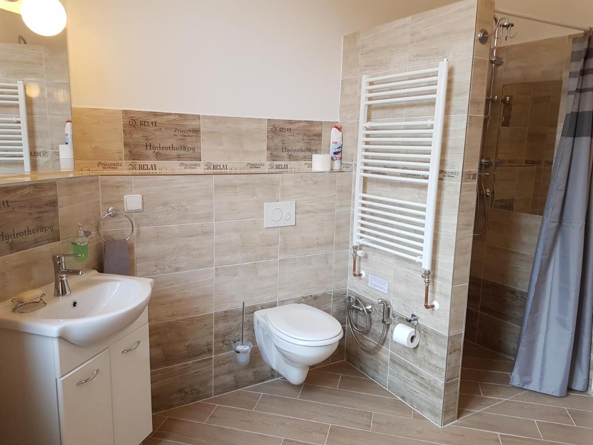 Apartment No. 16B Svahova 14 Karlovy Vary Eksteriør bilde